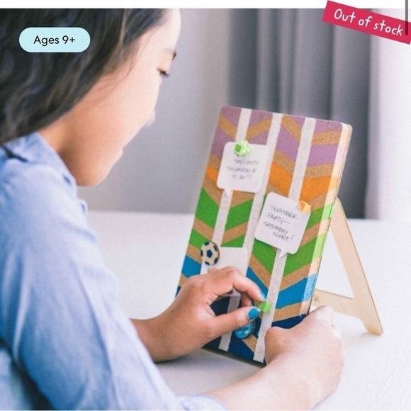 New KIWI CO Doodle Crate Desktop Corkboard - Picture 4 of 5